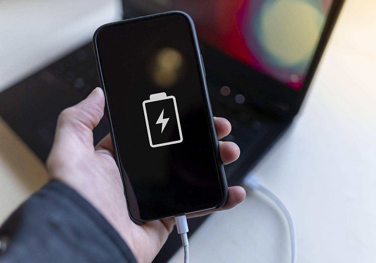 苹果14充电漏电怎么回事？iphone 14 pro充电漏电的原因